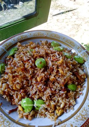 Foto resep Nasi Goreng Pete Sambel Ayam bydevaajeng