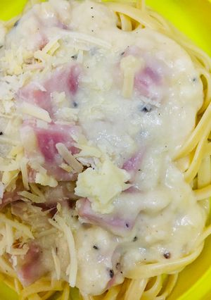 Una foto de 🇮🇹SALSA “ALFREDO” 🇮🇹 🍝🍷🍽🍝