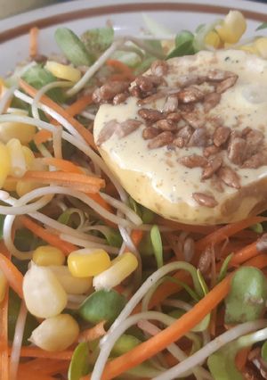 รูปของ สลัดครีมเสาวรส/Passion Fruit Salad Dressing with Passion Seeds
