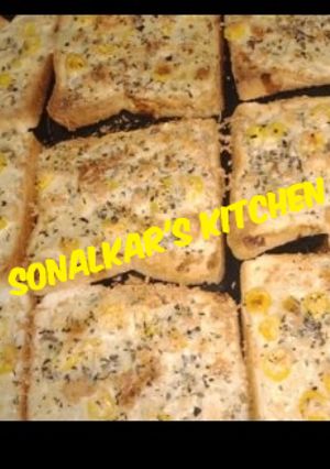 A picture of Cheese Corn Bread.
