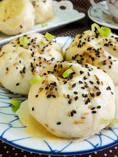手作生煎包 的食譜成品照片