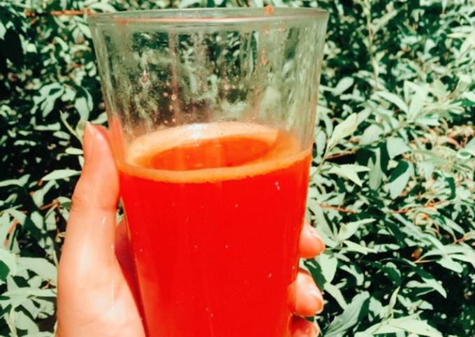 Jugo de remolacha, zanahoria y naranja Receta de Sofi- Cookpad