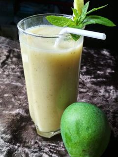 কাঁচা আমের লস্যি রেসিপির প্রধান ছবি