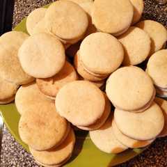 Una foto de Tapas de alfajores