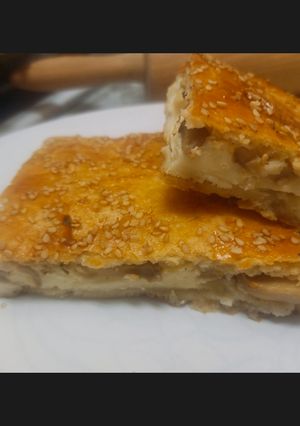A picture of Cheese Pie with Sprite Dough, Heavy Cream & Mushrooms 🍄.