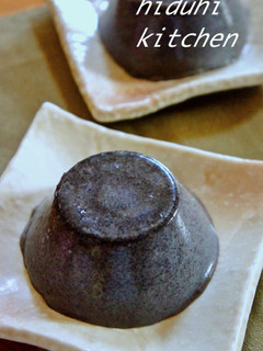 A picture of Rich and Smooth Black Sesame Pudding.