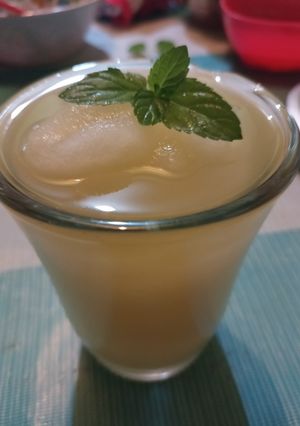 Una foto de Sorbet con vino blanco