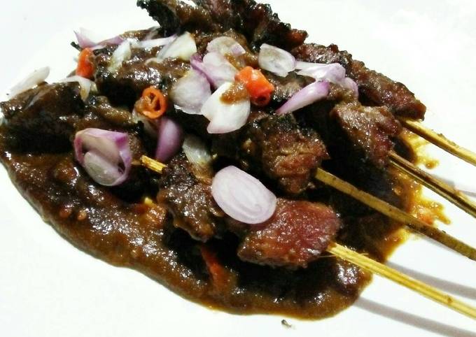 Anti Ribet, Membuat Sate Daging Sapi Wajib Dicoba