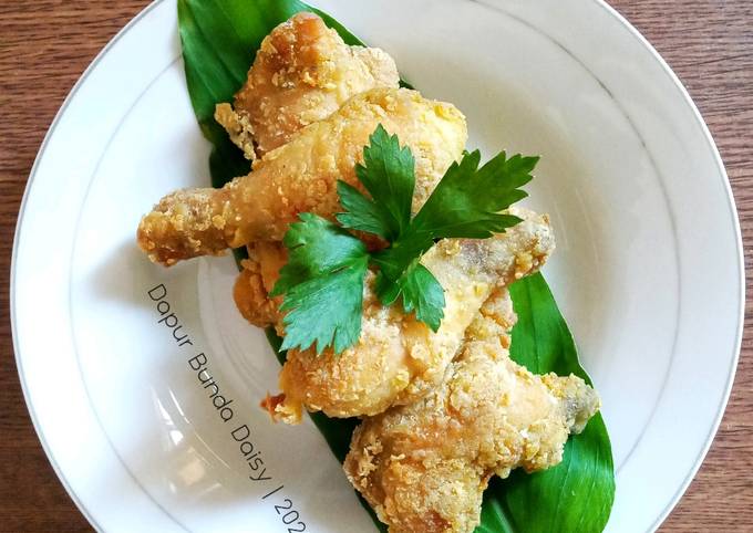 Ayam Kuning Goreng Gurih