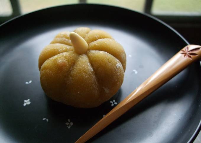 Halloween Wagashi - Kabocha Squash Mochi