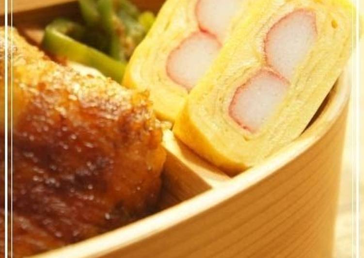 Recipe of Favorite Tamagoyaki with Imitation Crab for School Trip or Sports Day Bentos