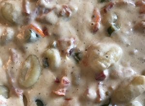 Una foto de Gnocchi en salsa Blanca