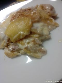Una foto de Patatas con bechamel
