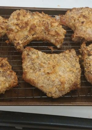 A picture of Sour Cream & Onion Crusted Pork Chops.