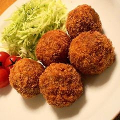 A picture of Kabocha Squash & Meat Sauce Croquette.