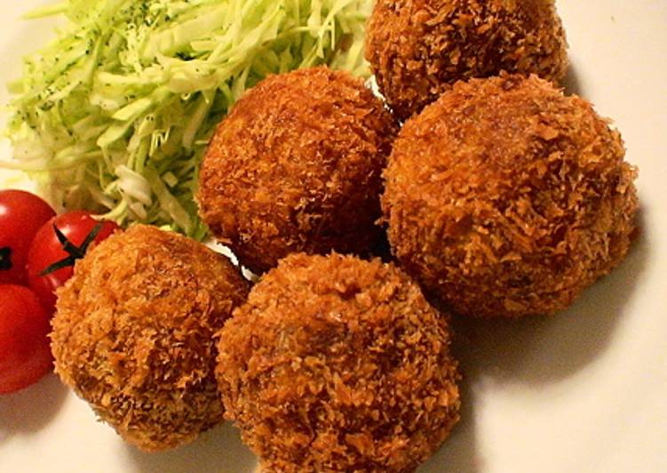Steps to Make Tasty Kabocha Squash &amp; Meat Sauce Croquette