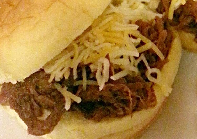 Simple Way to Prepare Any-night-of-the-week Slow cooker BBQ Pulled beef