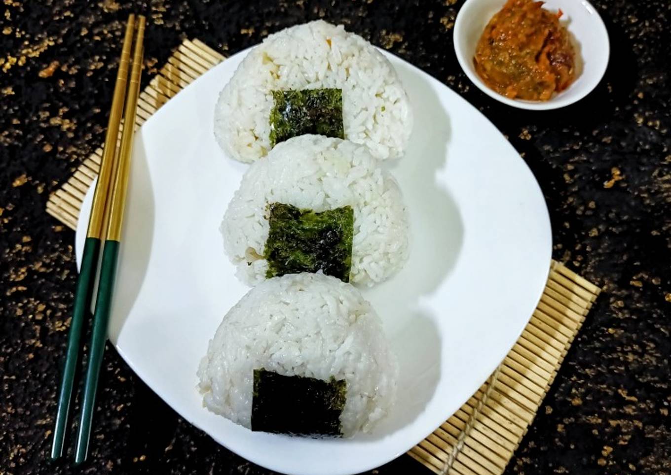 Onigiri Tempe Penyet Sambel Ijo Kemangi