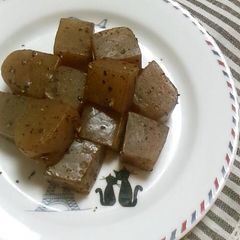 No Oil Konnyaku Sautéed with Herb Salt A picture of No Oil Konnyaku Sautéed with Herb Salt.