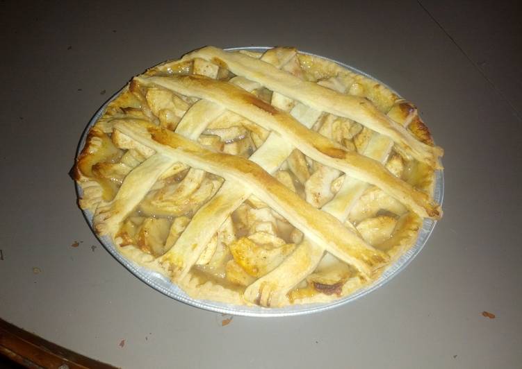 Recipe of Grandma&#39;s Apple Pie in 22 Minutes for Family