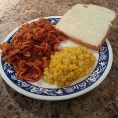 A picture of Spanish Noodles.