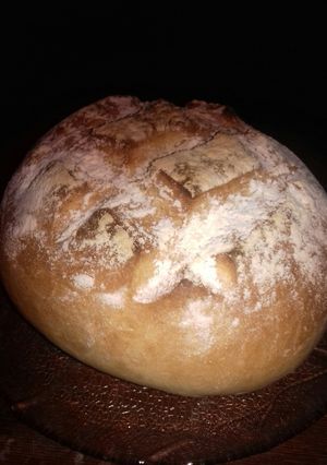 Una foto de Pan casero tipo campo ideal para comer con manteca
