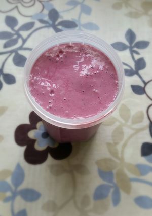 A picture of Berry bomb.