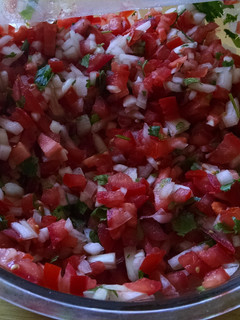 A picture of Simple salsa.
