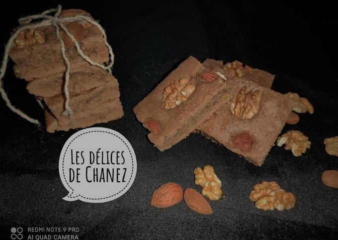 Recipe of Brownies aux amandes et noix