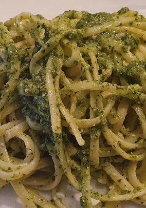 Una foto de Linguine al Pesto