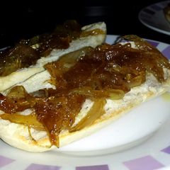 A picture of Caramelised Sweet Onions.