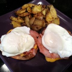 A picture of Healthy Eggs Benedict.