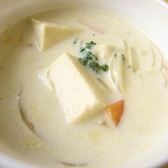 A picture of Freeze-Dried Tofu and Soy Milk Soup.