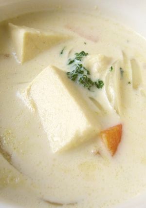 A picture of Freeze-Dried Tofu and Soy Milk Soup.