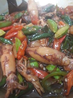 Foto resep Oseng asin cumi pete pedas
