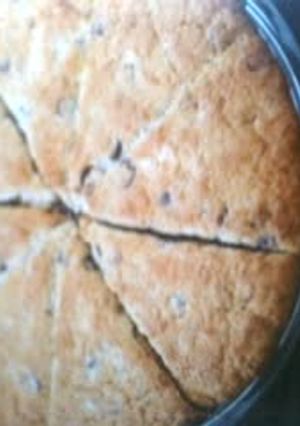 A picture of Raspberrrie pie.