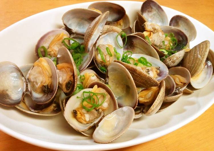 Sake Steamed Manila Clams Recipe by cookpad.japan - Cookpad