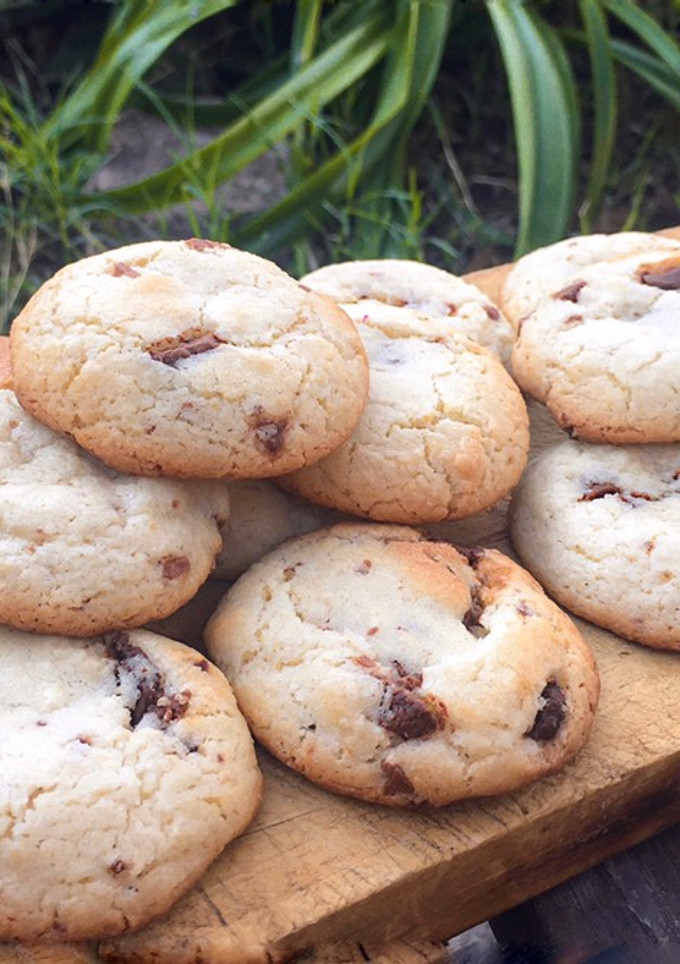 Una foto de 🍋🍪 Cookies de limón con chips 🍪🍋