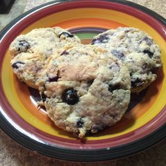 A picture of Jay's Blueberry Scones.
