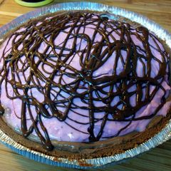 A picture of Strawberry Lemonade Ice Cream Pie.