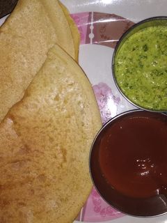 ચણાના લોટના ઢોસા (Besan Dosa Recipe In Gujarati) રેસીપી મુખ્ય ફોટો