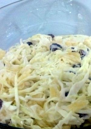 A picture of Bittersweet cabbage salad.