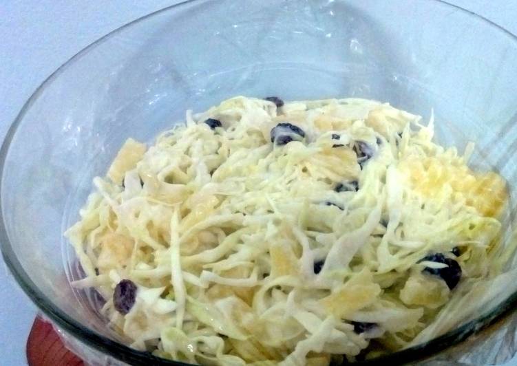 Recipe of Ultimate Bittersweet cabbage salad