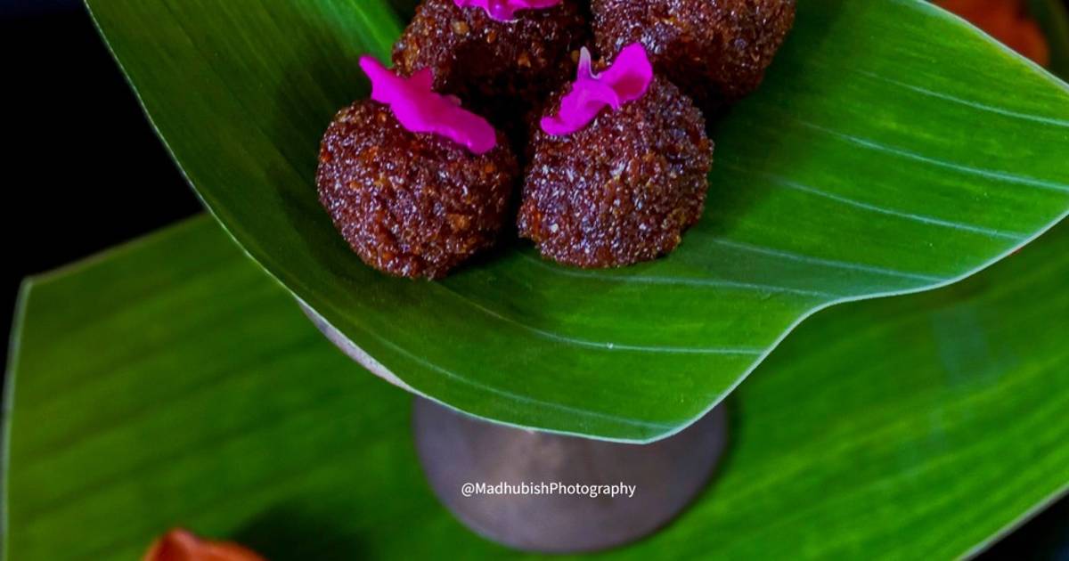 Flaxseed Coconut Jaggery Ladoo Recipe by Madhumita Bishnu Cookpad