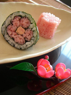 A picture of Plum Blossom Sushi Rolls.