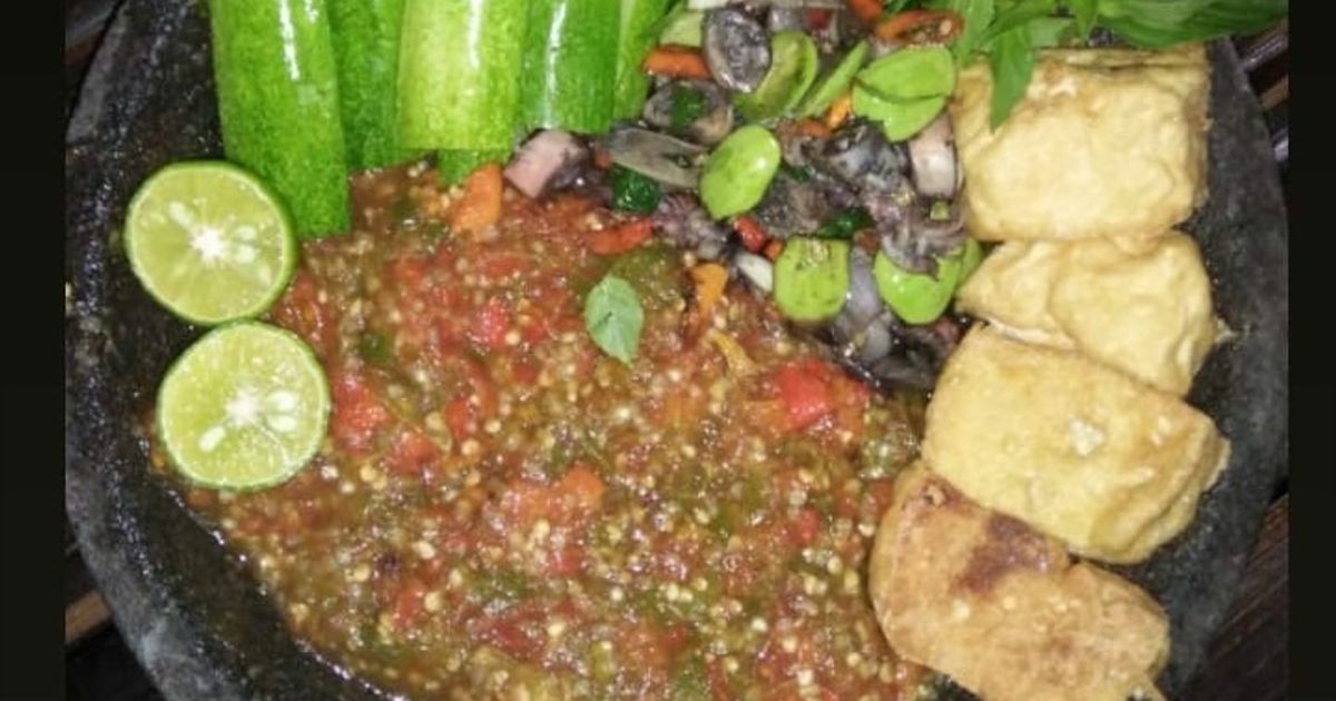 Sambal Limo dengan Lauk Pauk