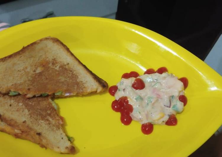 Recipe of Speedy Mayo and cheese sandwich with yum dip