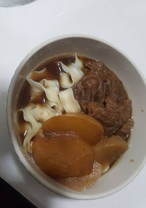 Foto resep Mie taiwan, lobak dan urat sapi