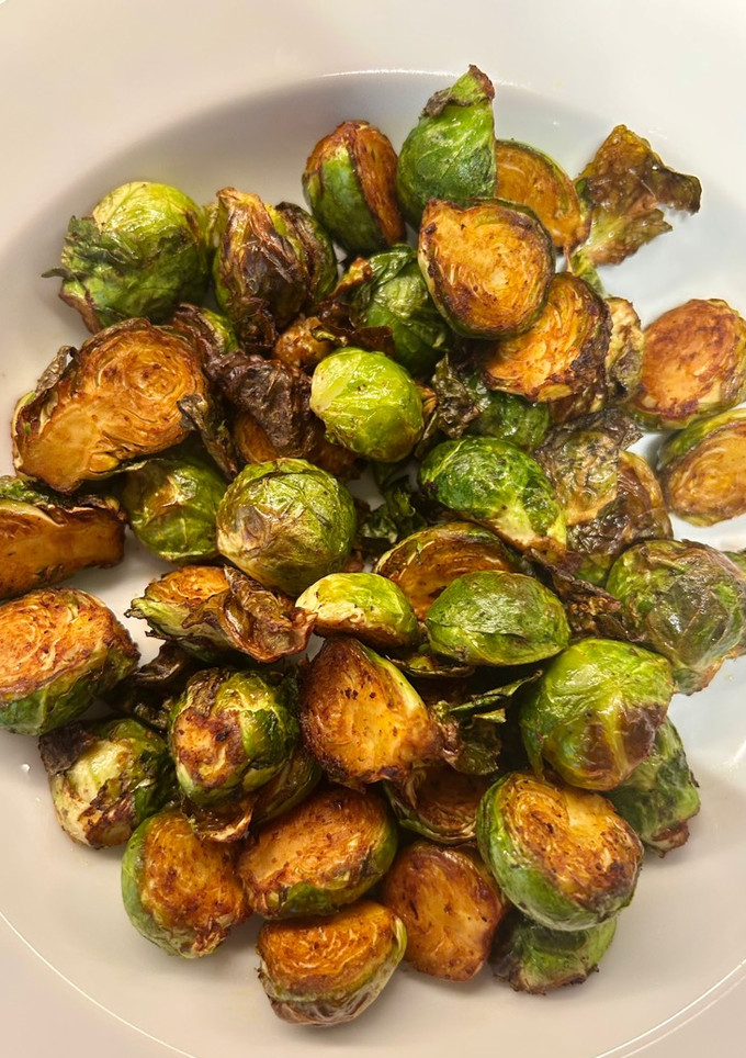 Una foto de Coles de Bruselas en airfryer