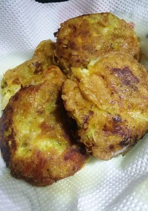 A picture of Chicken Aloo Kabab.